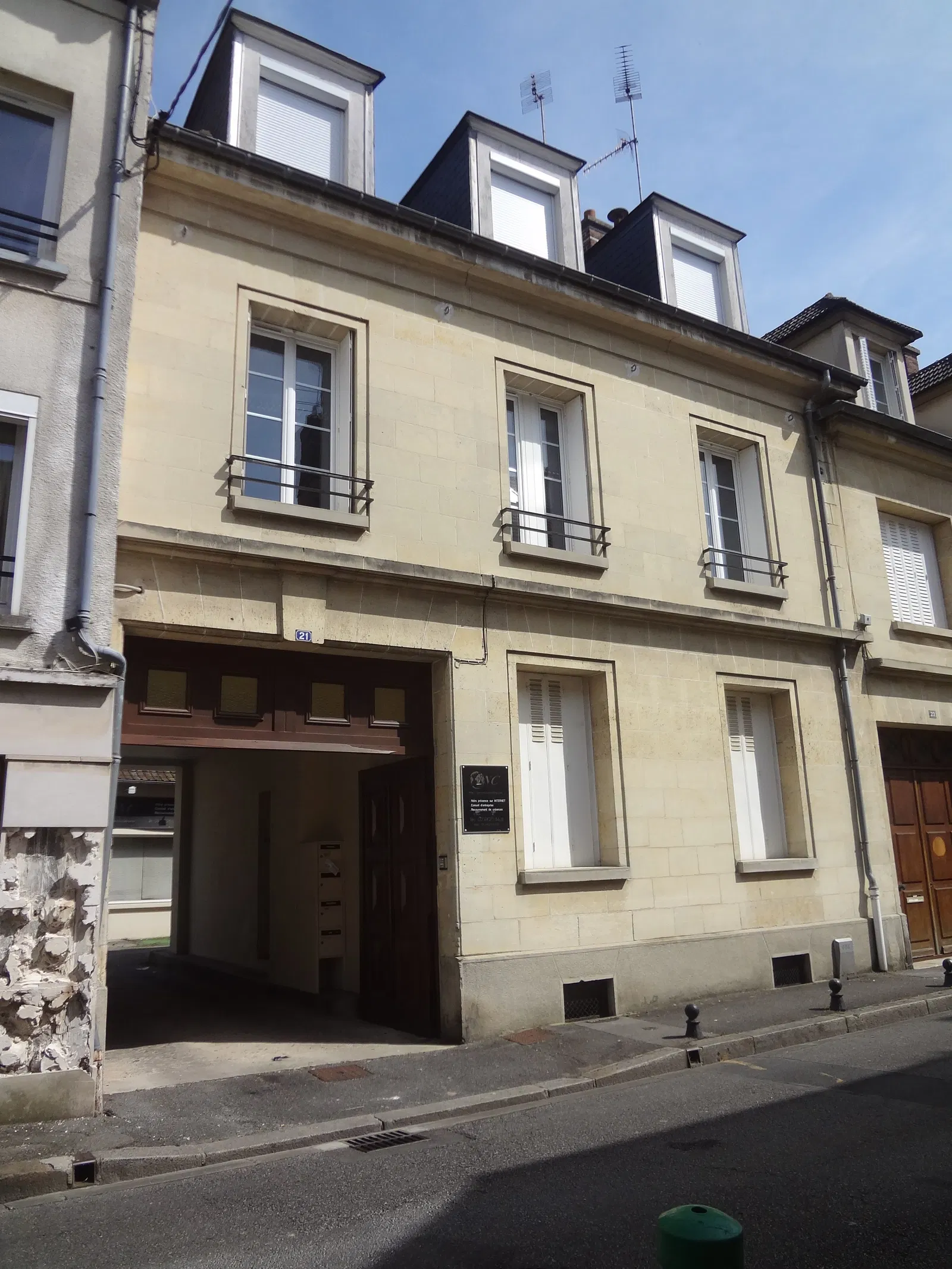 Chambre Rue d'Austerlitz à Compiègne