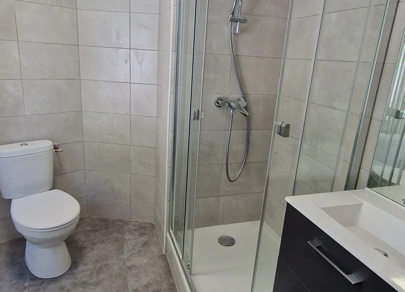Room Rue Voltaire in Fontenay-Trésigny