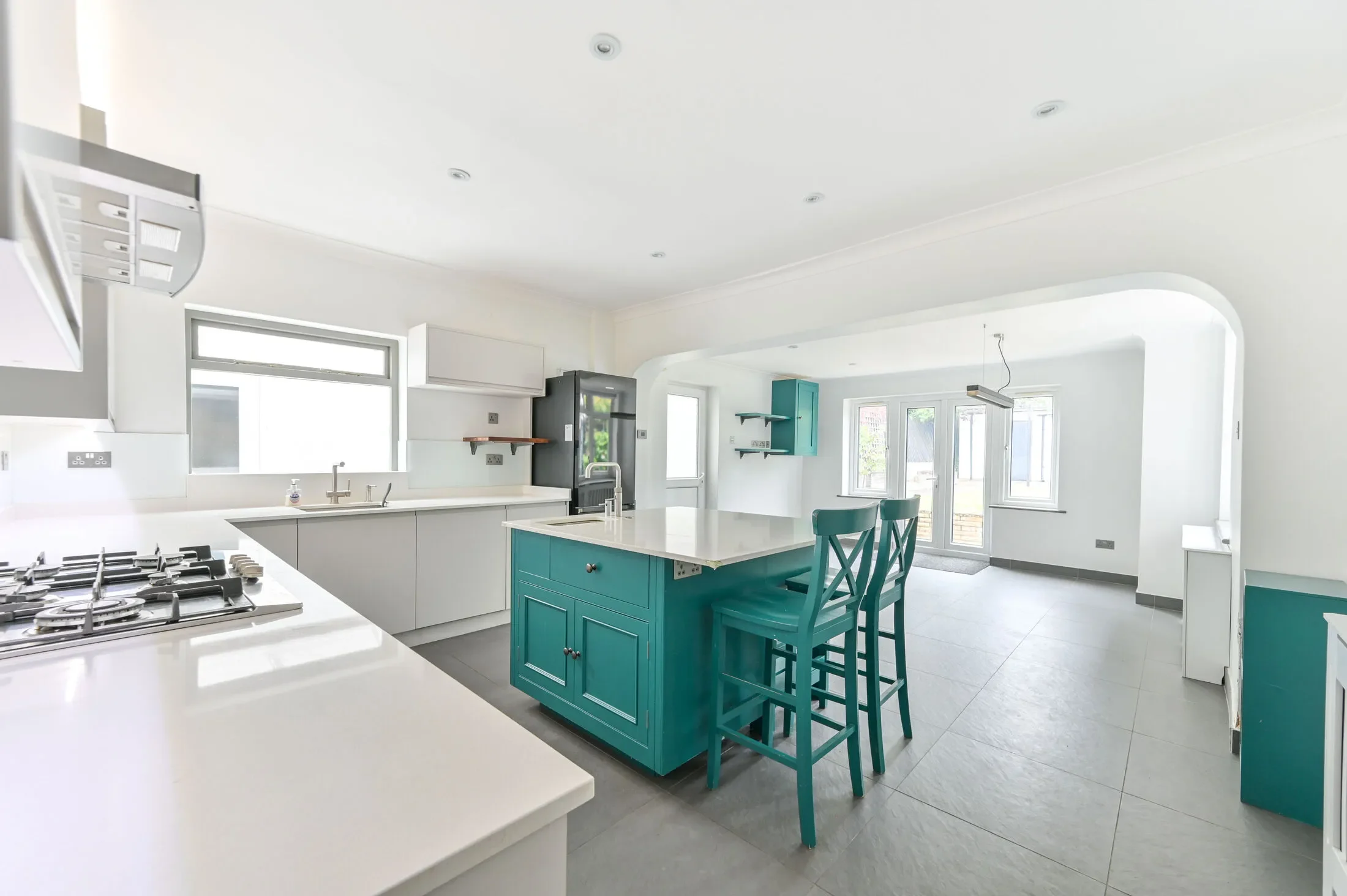 House Eversley Avenue in Greater London