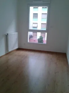 Appartement Chemin de la Berthaudière à Décines-Charpieu