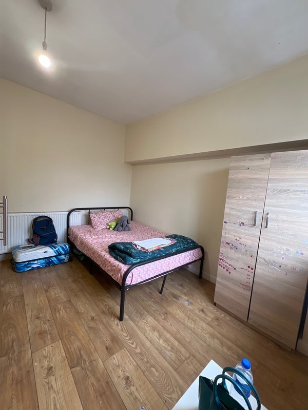 Room Katherine Road in Greater London