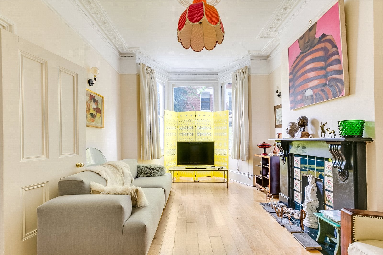 House Souldern Road in Greater London