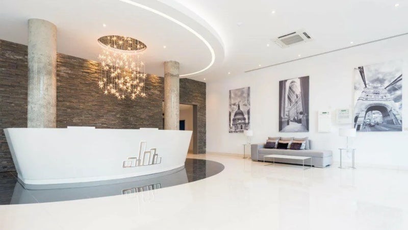 Room Commercial Street in Greater London