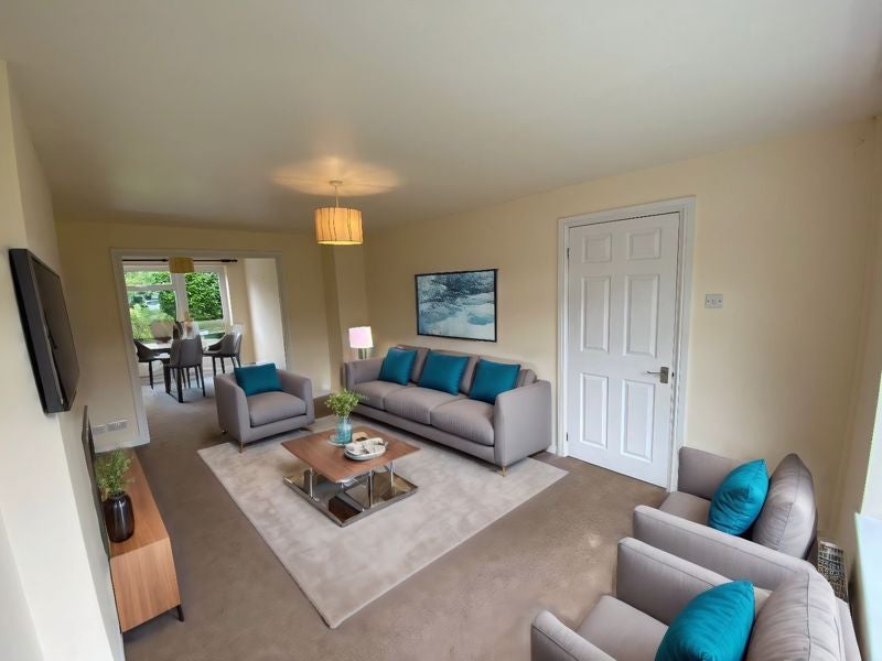 House Cleeve Way in Cheadle Hulme