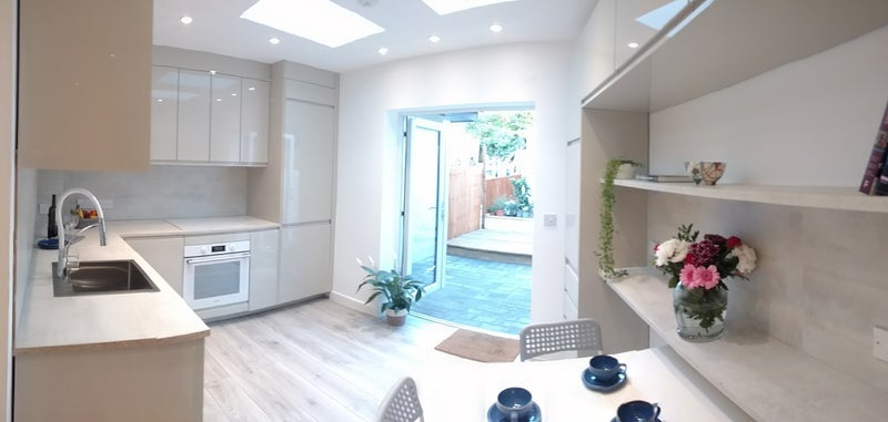 House Cedar Grove in Greater London