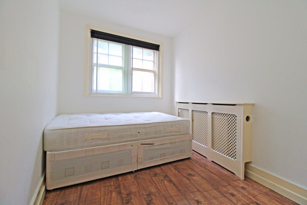Flat Lexington Street in City of Westminster