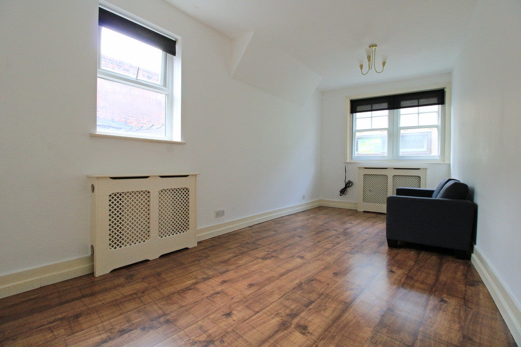 Flat Lexington Street in City of Westminster