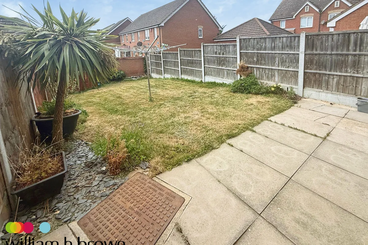 House Hill House Drive in Chadwell St Mary