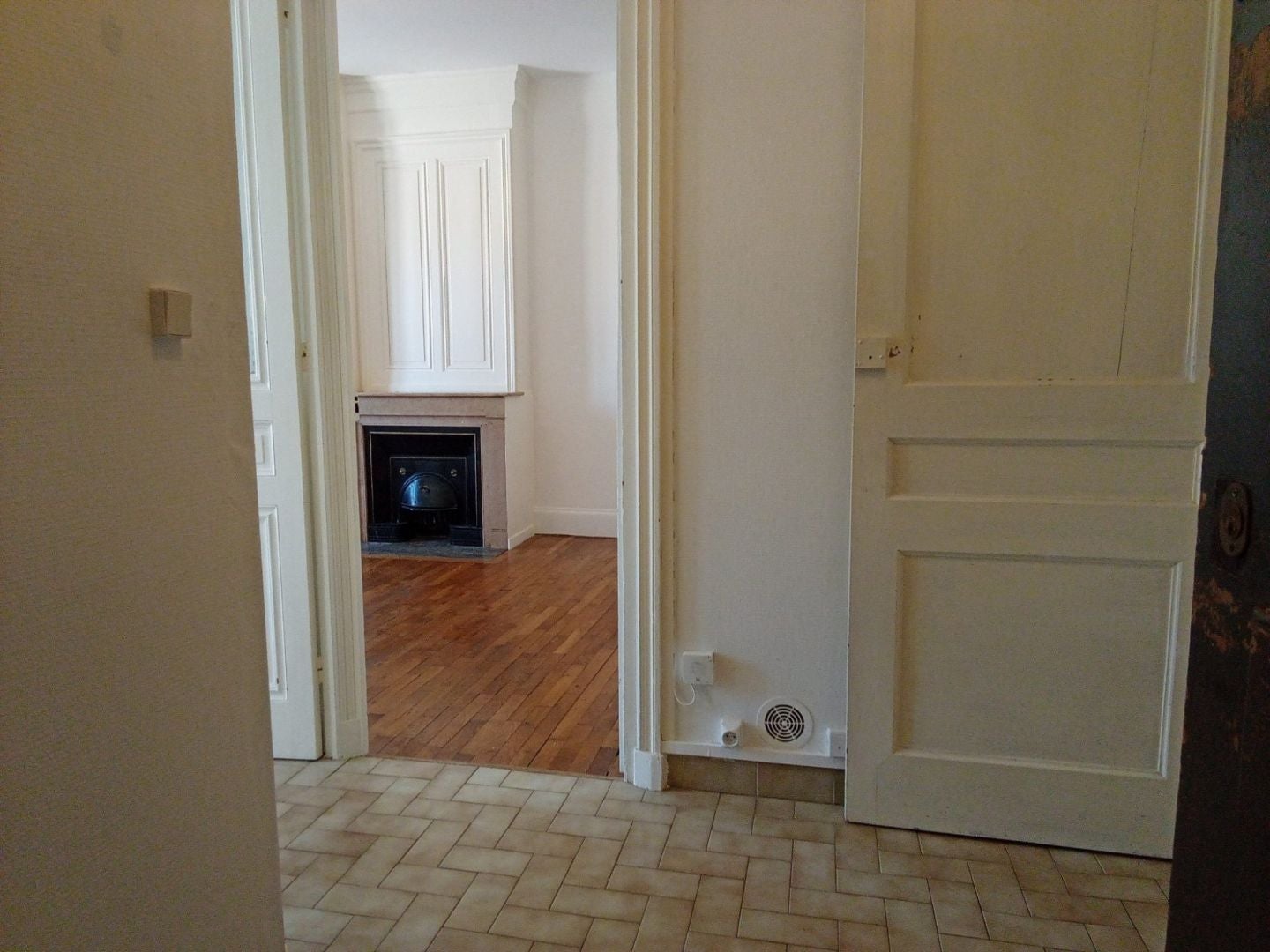 Appartement Avenue de Lanessan à Champagne-au-Mont-d'Or