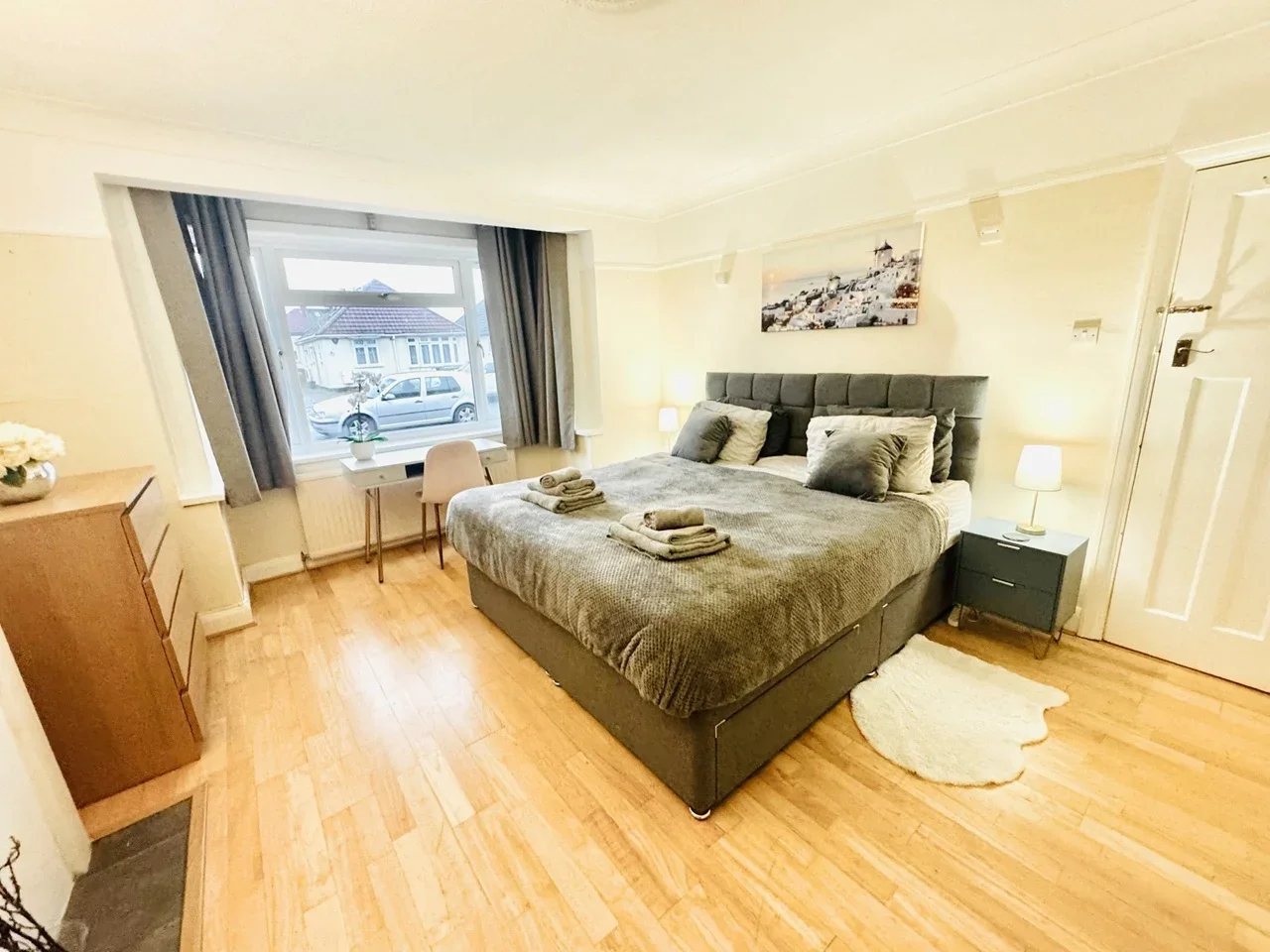 Flat Kenilworth Road in Borough of Spelthorne