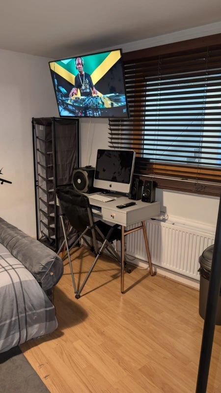 Room Angel Mews in Greater London