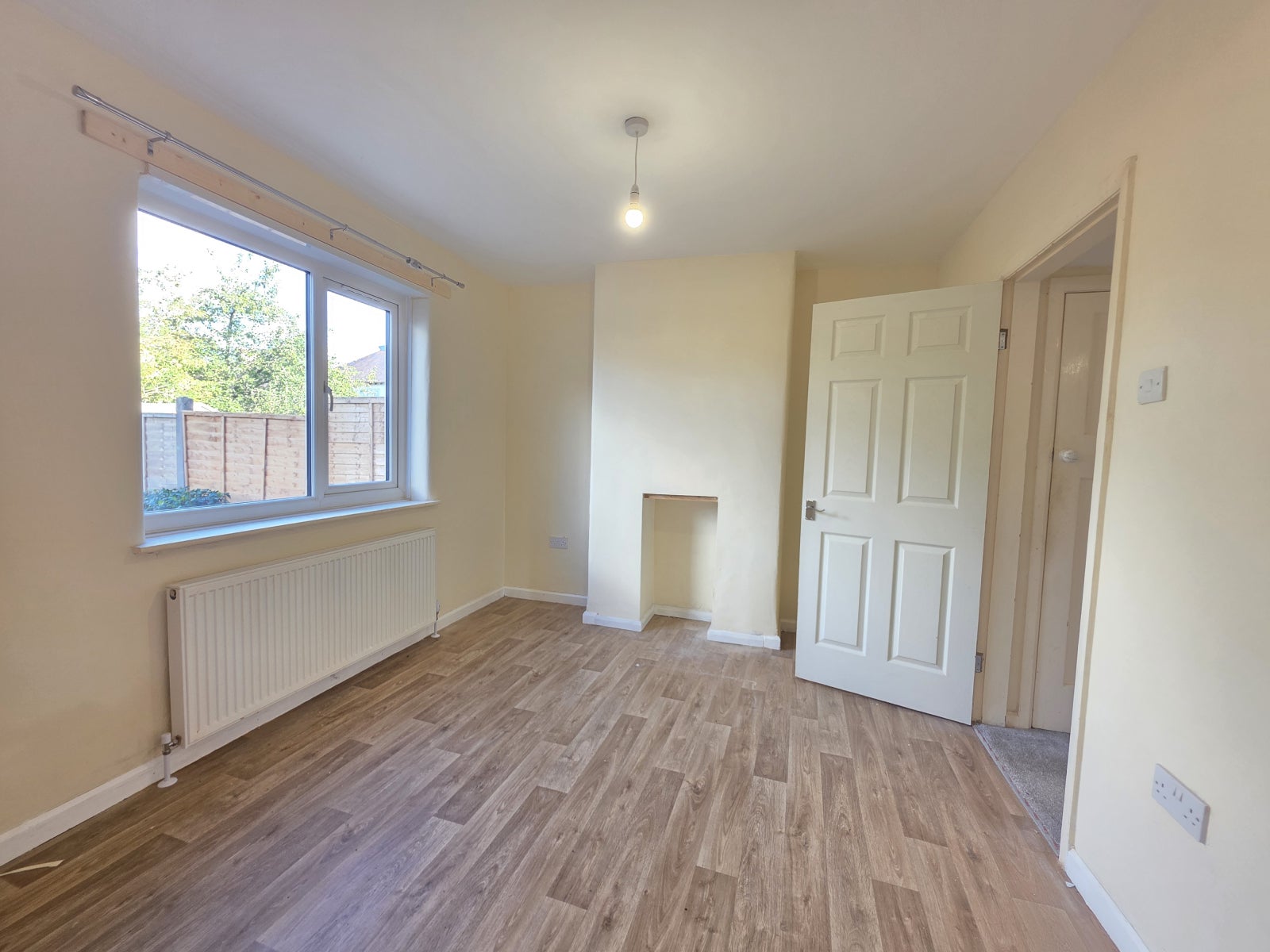 Flat Fairway in Stafford