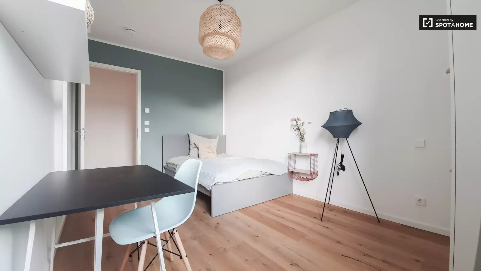 Wohnung Nazarethkirchstraße in Berlin