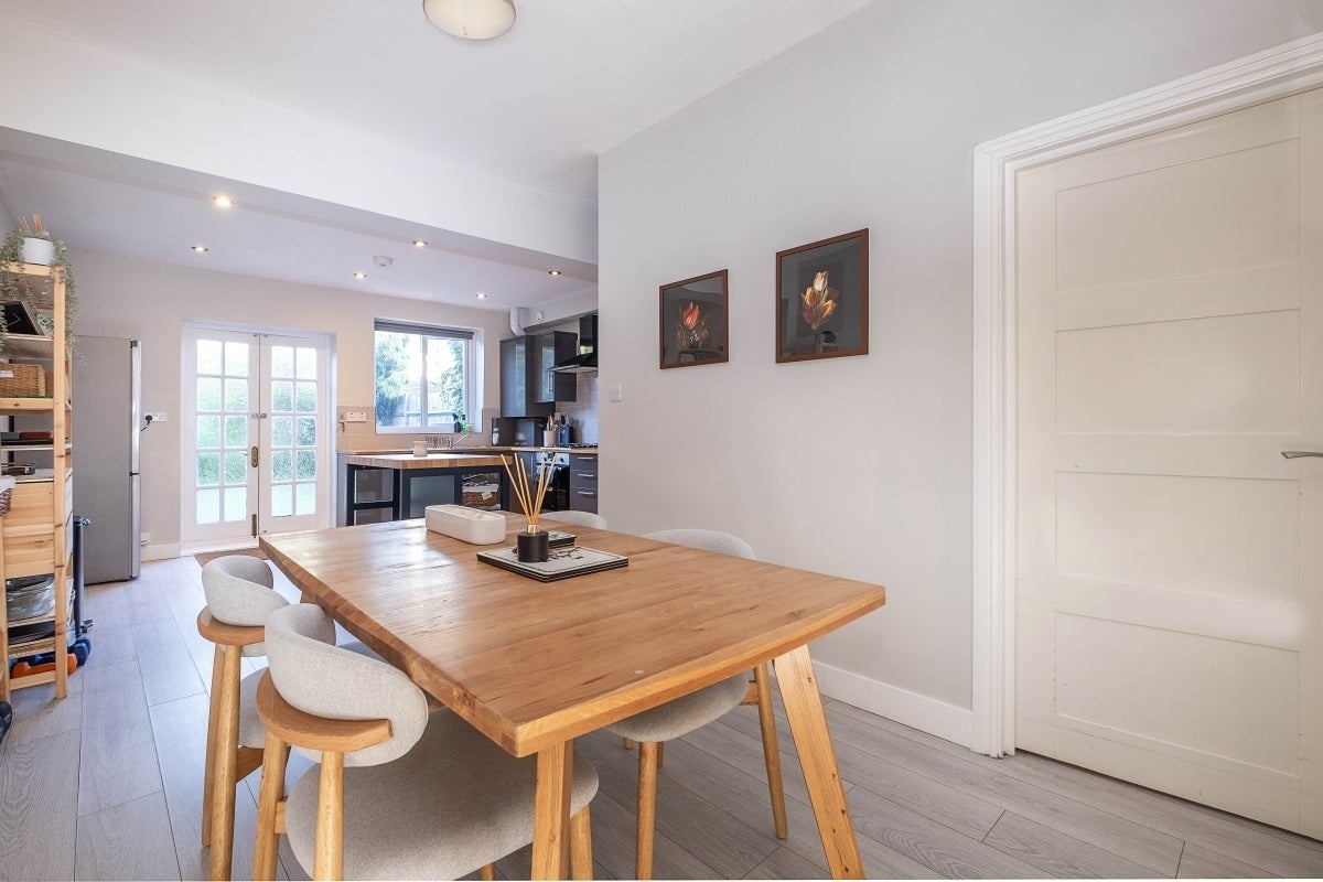 House Aldren Road in Greater London
