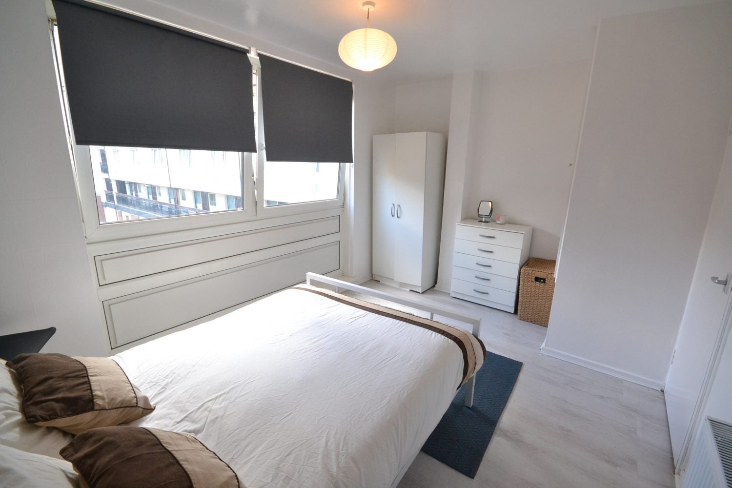Flat North End Road in Greater London
