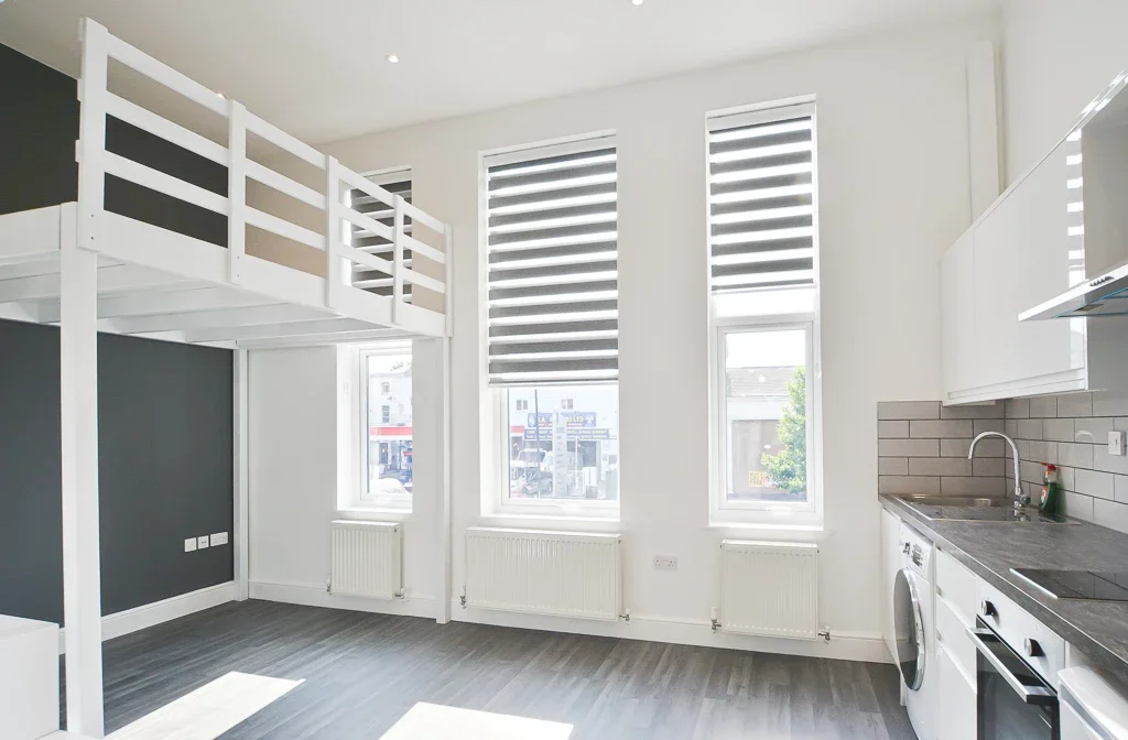 Flat Stamford Hill in Greater London