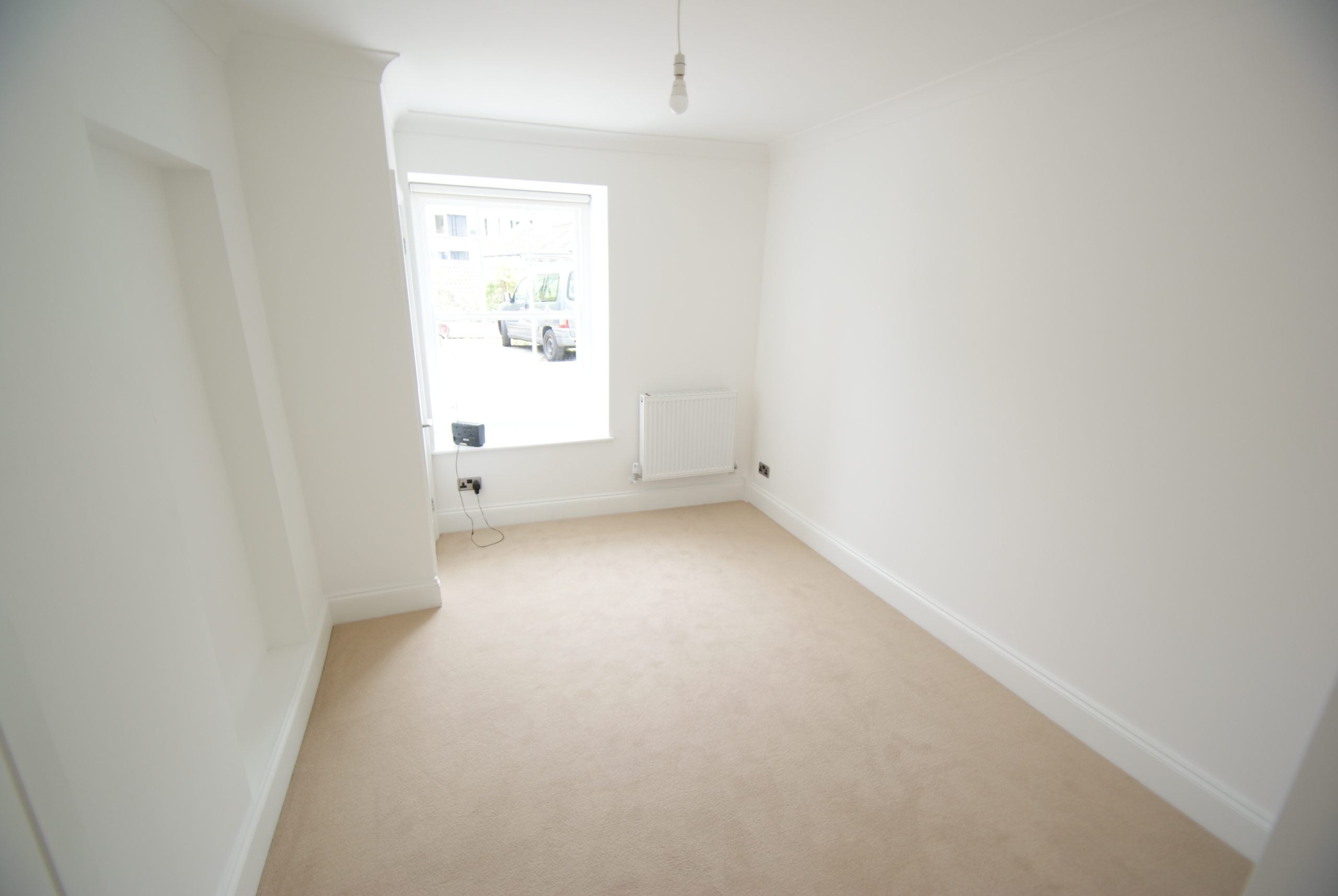 Flat Cotham Road in Bristol