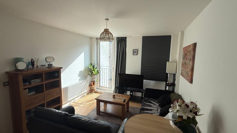 Room Bartlett Mews in Greater London