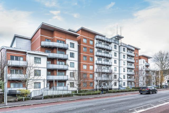 Flat King's Road in Reading