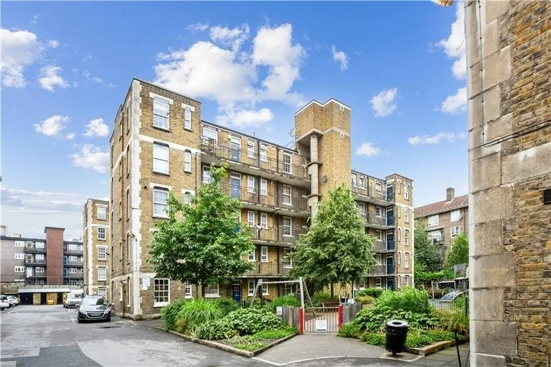 Flat East Street in Greater London