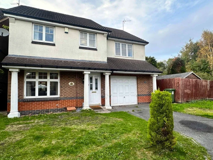 House The Chase in Wolverhampton