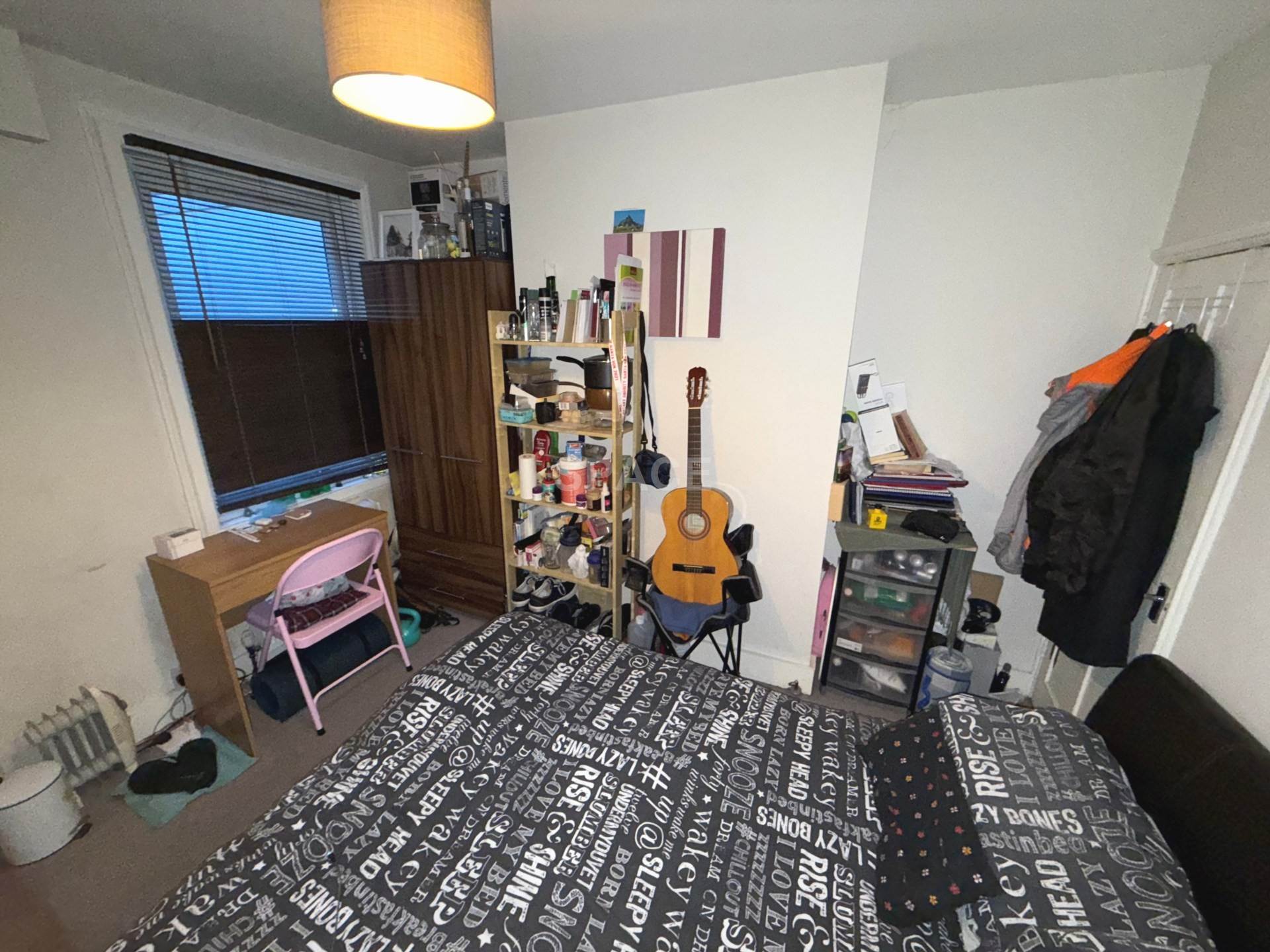 Room Gower Street in Reading