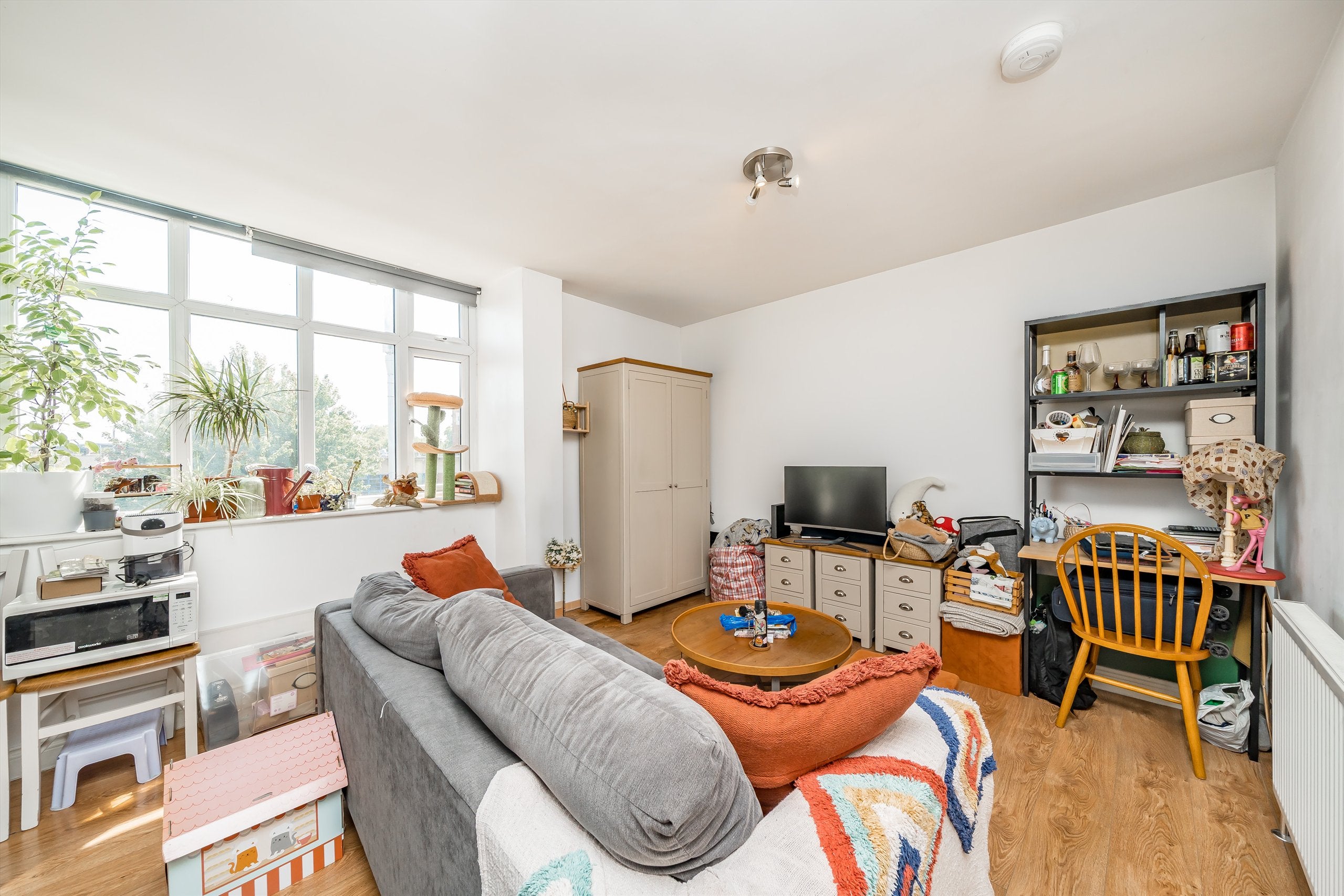 Flat Westbury Avenue in Greater London