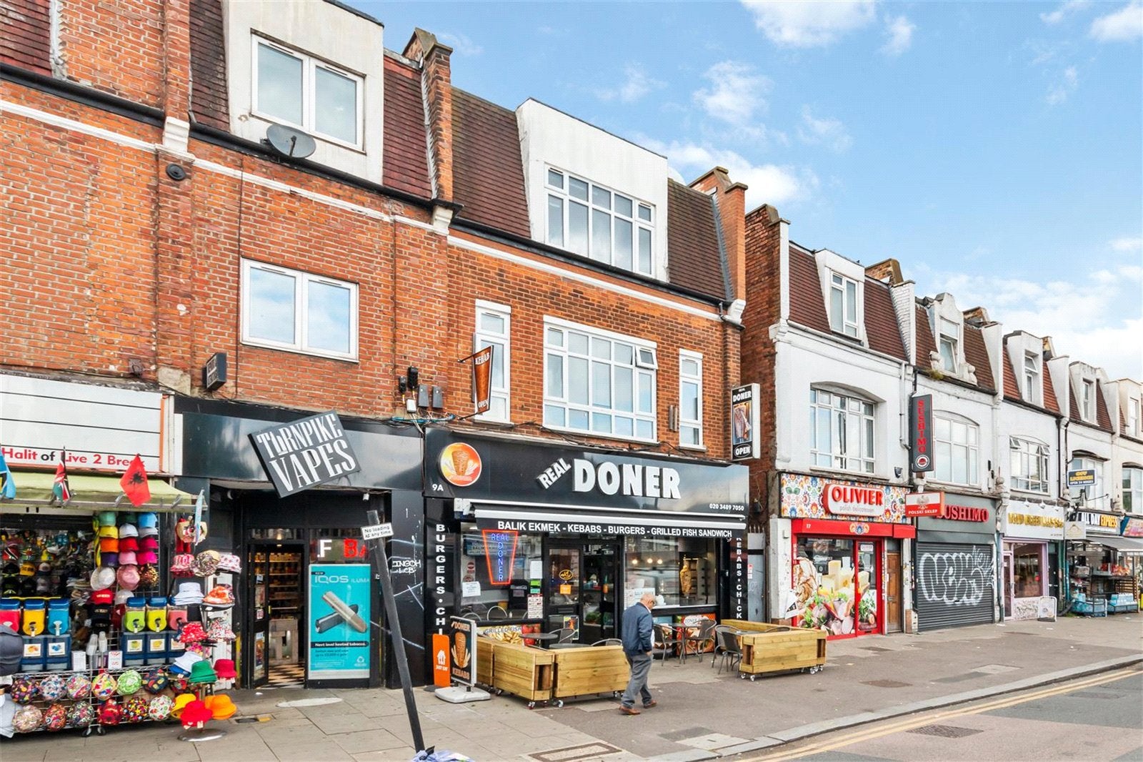 Flat Westbury Avenue in Greater London