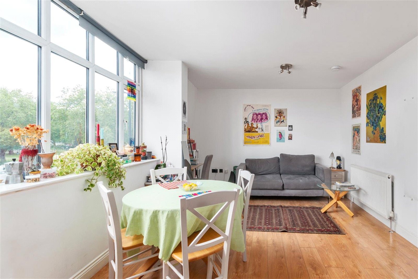 Flat Westbury Avenue in Greater London