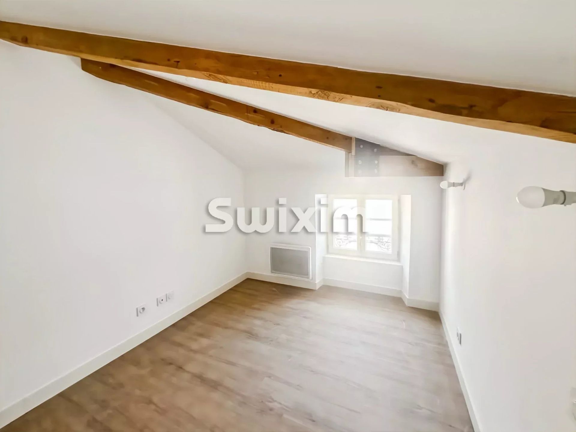 Flat Place Georges Clemenceau in Orange