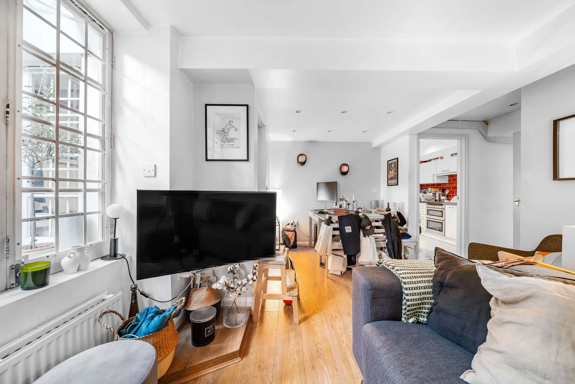 Flat Drayton Gardens in Greater London