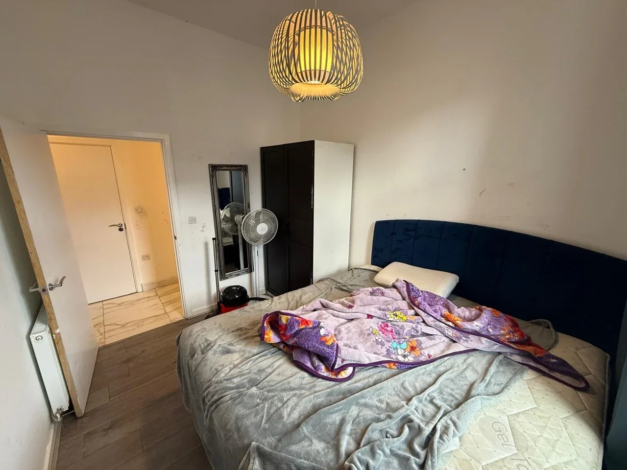 Room Nestle's Avenue in Greater London