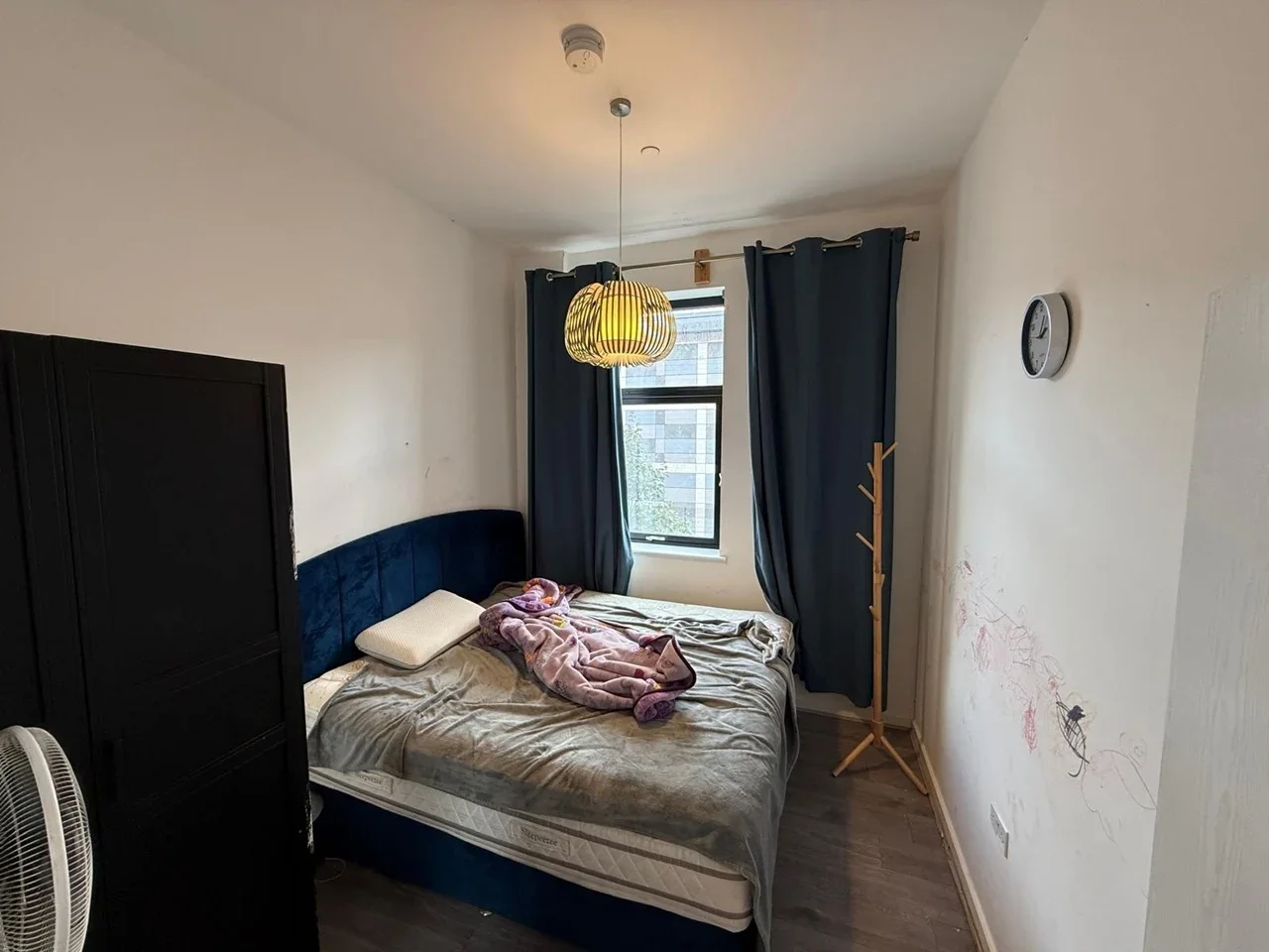Room Nestle's Avenue in Greater London