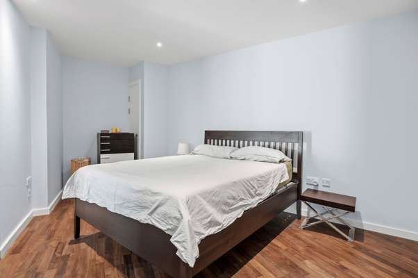 Flat Islington Green in Greater London