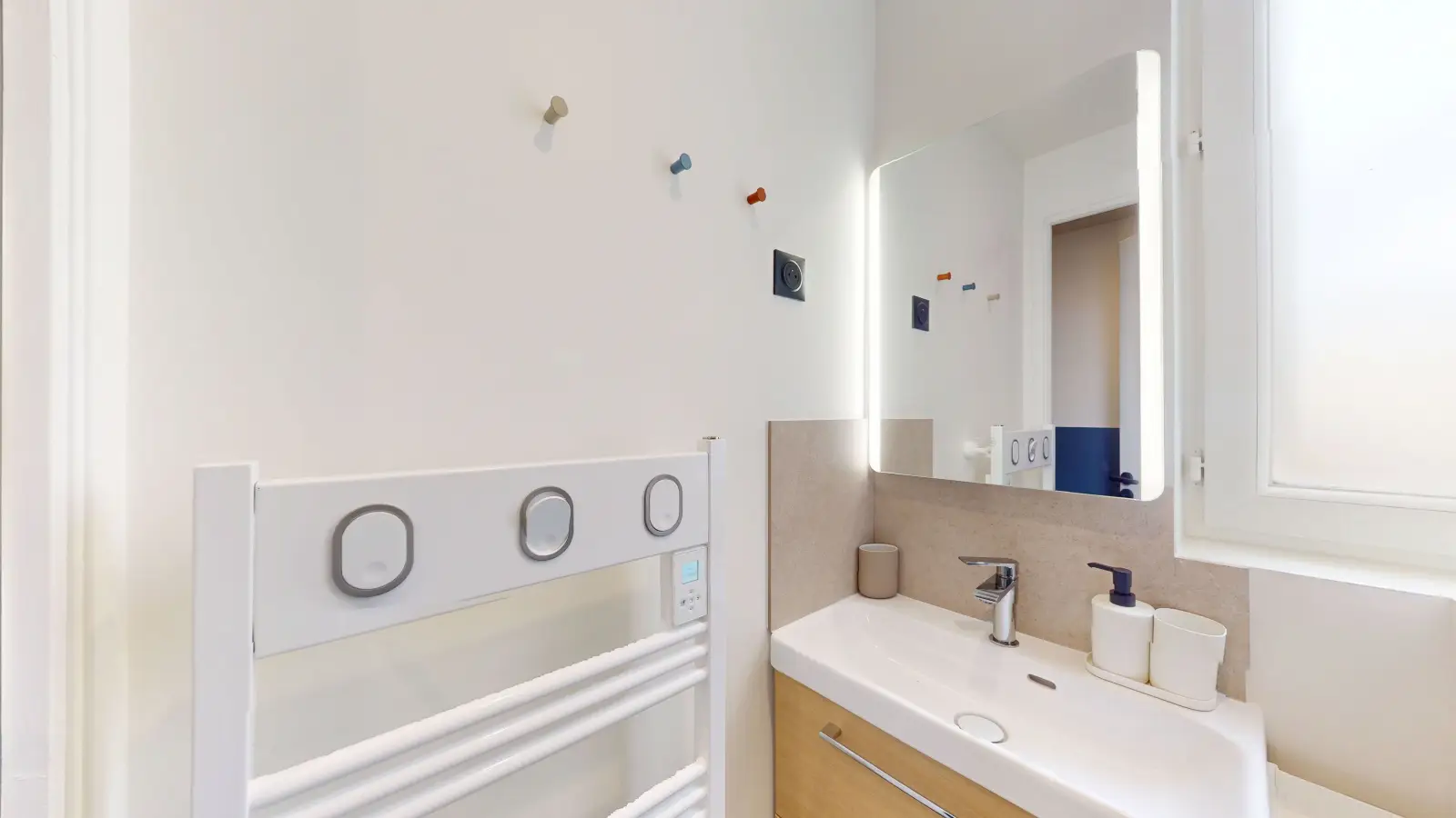 Room Rue de Tourtille in Paris