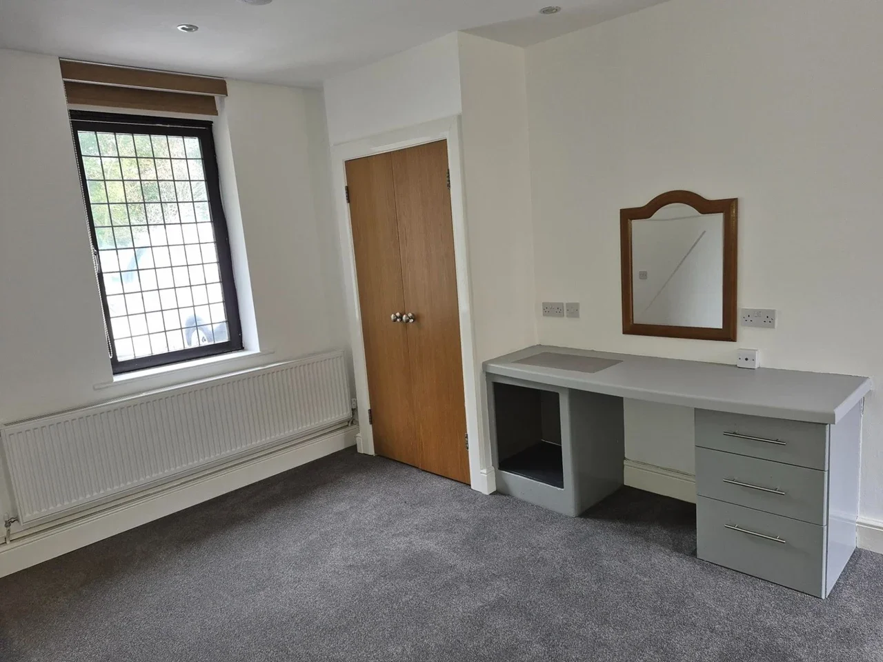 Flat Hever Road in Sevenoaks