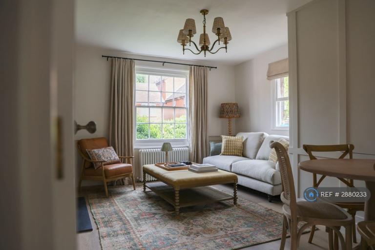 Flat Forrester Mews in St Albans