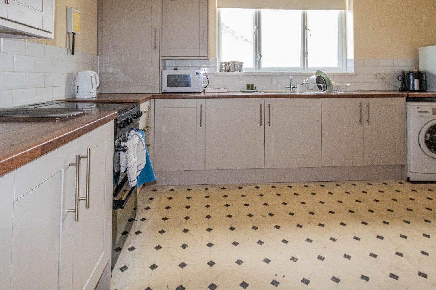 Room Filton Avenue in Bristol
