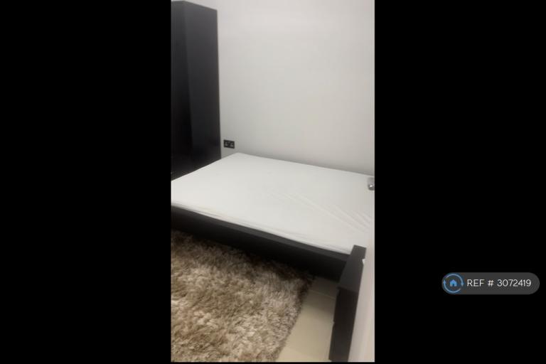 Room Gorsy Way in Nuneaton and Bedworth