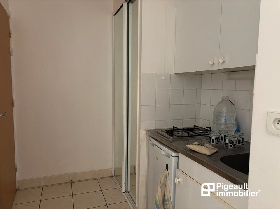 Flat Place Saint-Michel in Rennes
