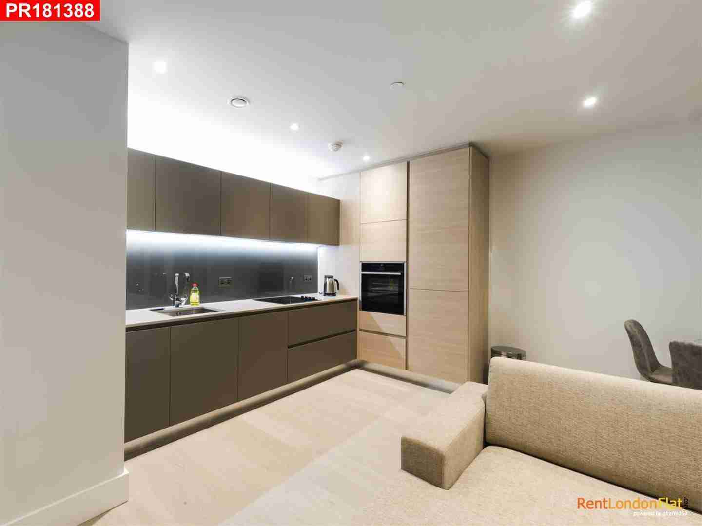 House Pegler Square in Greater London