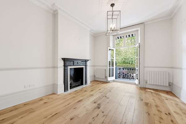 House Pelham Crescent in Greater London