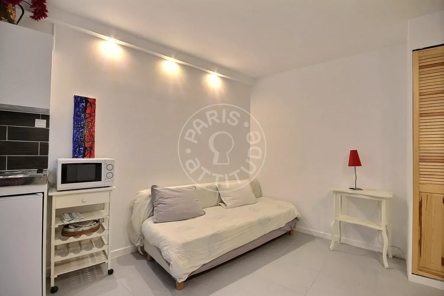 Flat Rue de Dunkerque in Paris
