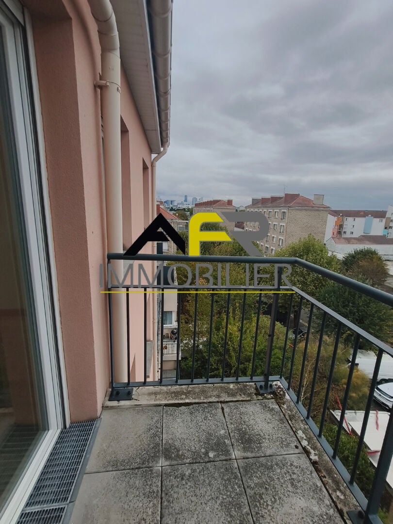 Flat Rue Émile Zola in Bezons