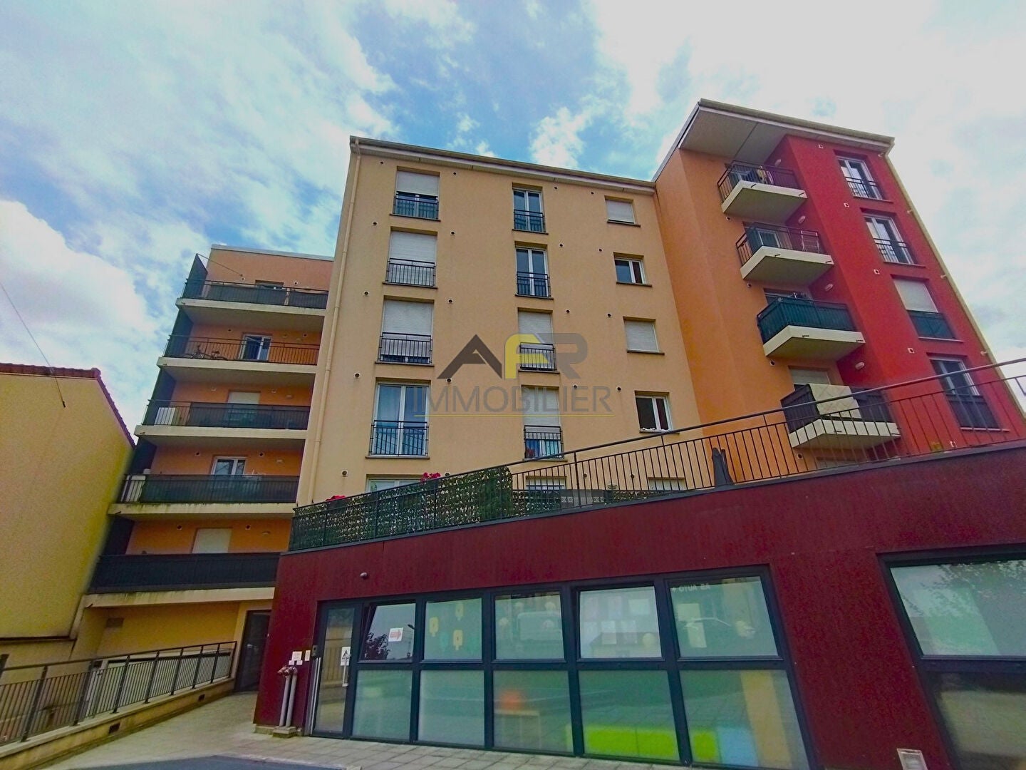 Flat Rue Émile Zola in Bezons