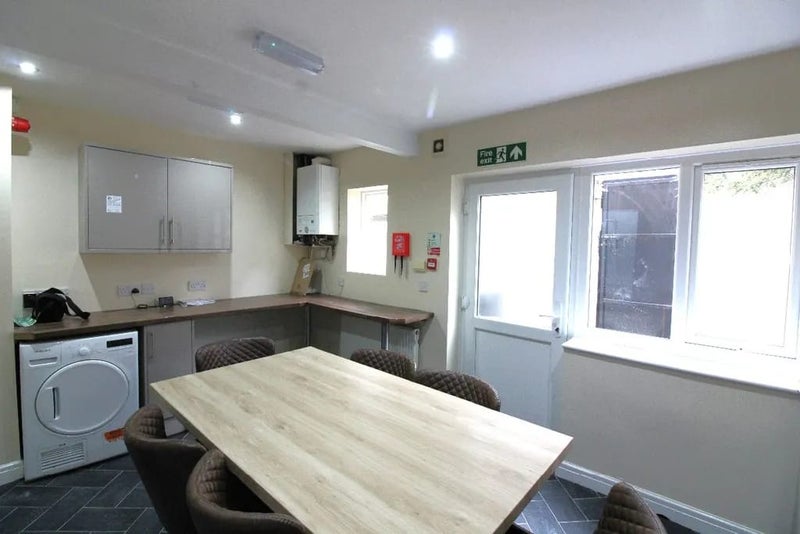 Room Saint Wilfrid Street in Preston