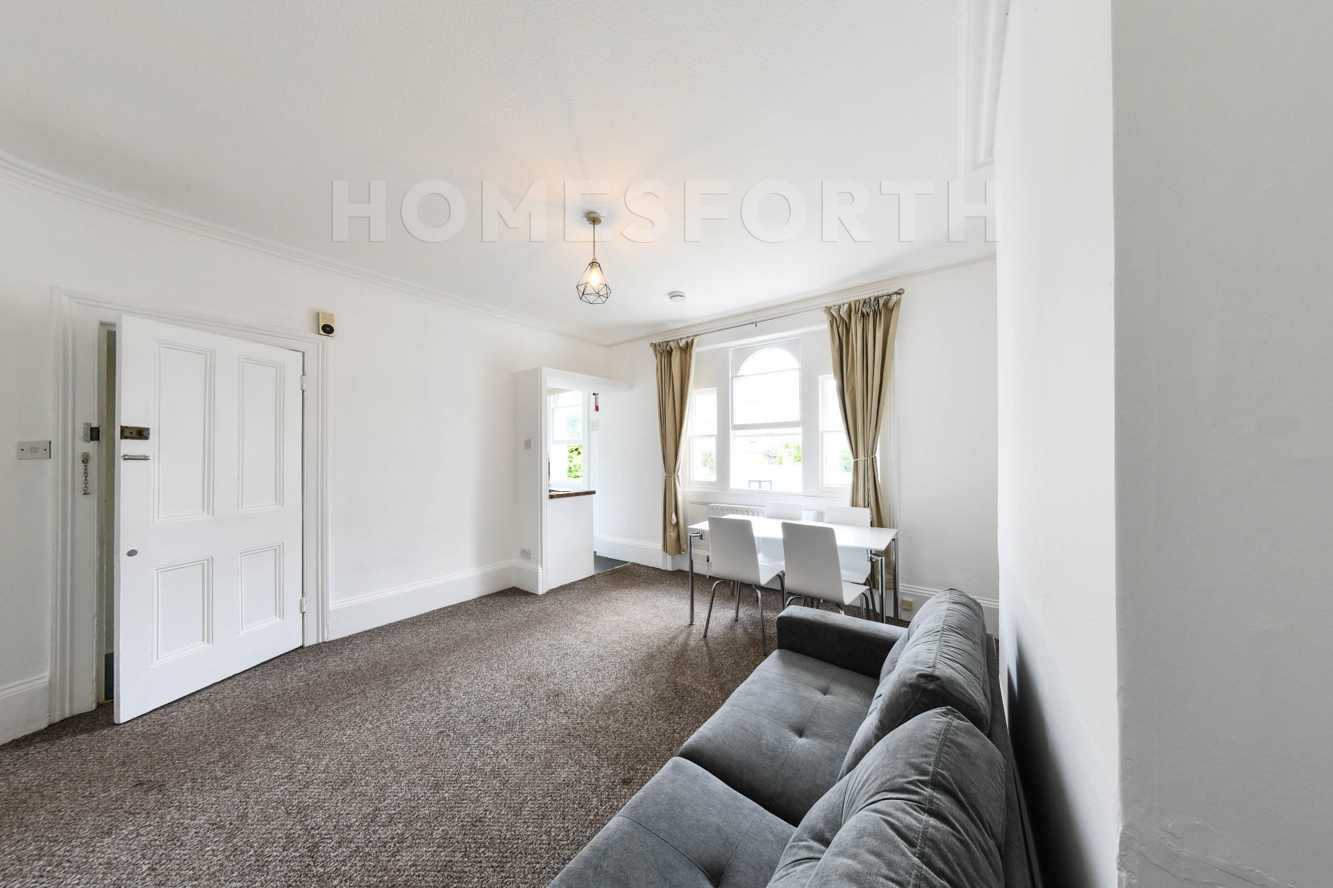Flat Abbot's Place in Greater London
