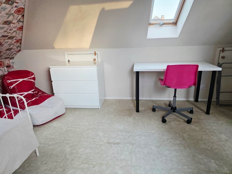 Room Castle Lane West in Bournemouth