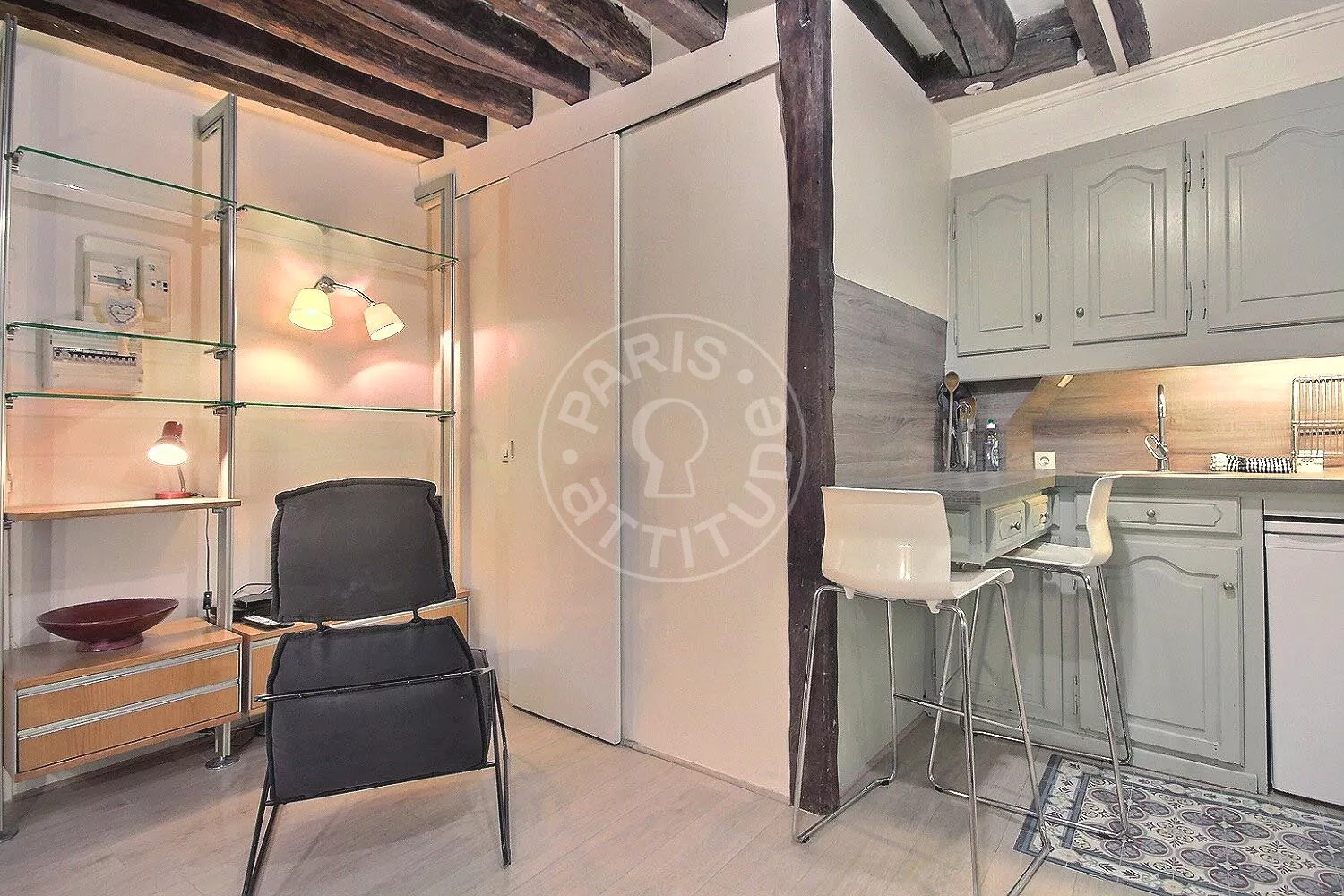 Appartement Rue de Poitou à Paris