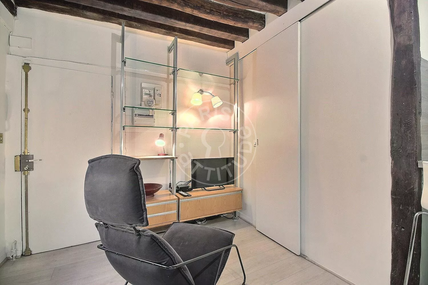 Appartement Rue de Poitou à Paris